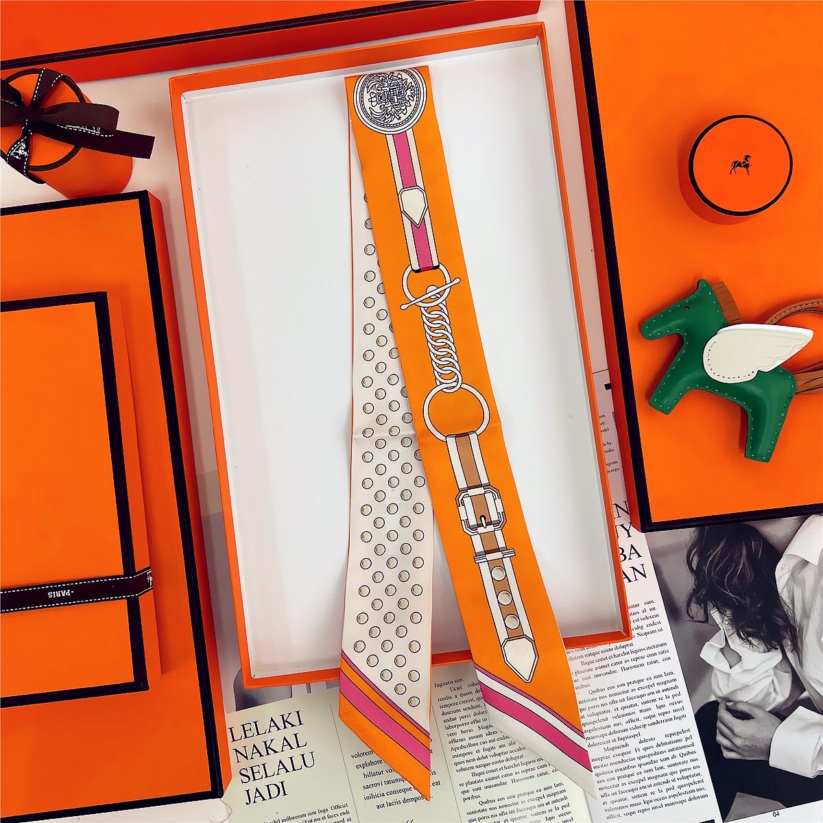 Kadın Yaz Pembe Puantiyeli Eşa - Travel Accessories Gifts incelemesi ve fiyatı